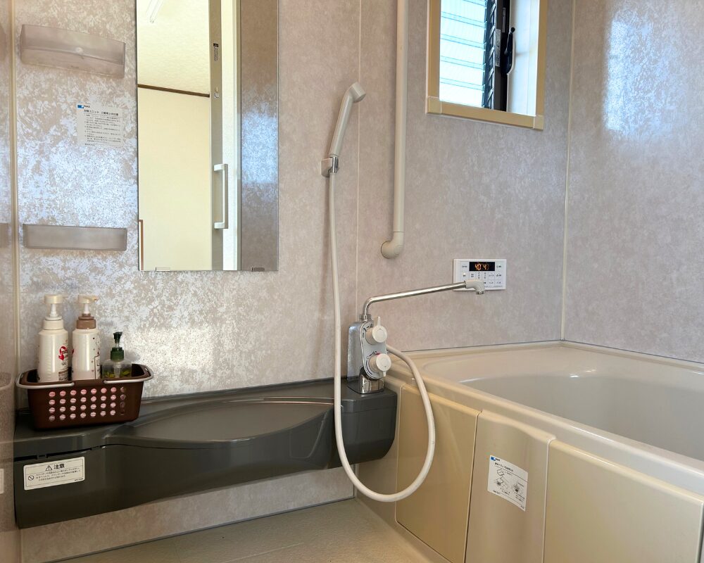 茨城県那珂市堤のタイ古式マッサージ・ラベンダーのシャワールーム